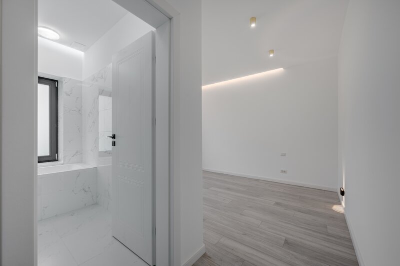 Bucuresti Nord, Pipera, 4 camere, 155 mp utili, 188 mp curte, parter.