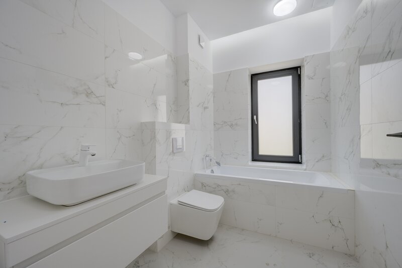 Bucuresti Nord, Pipera, 4 camere, 155 mp utili, 188 mp curte, parter.